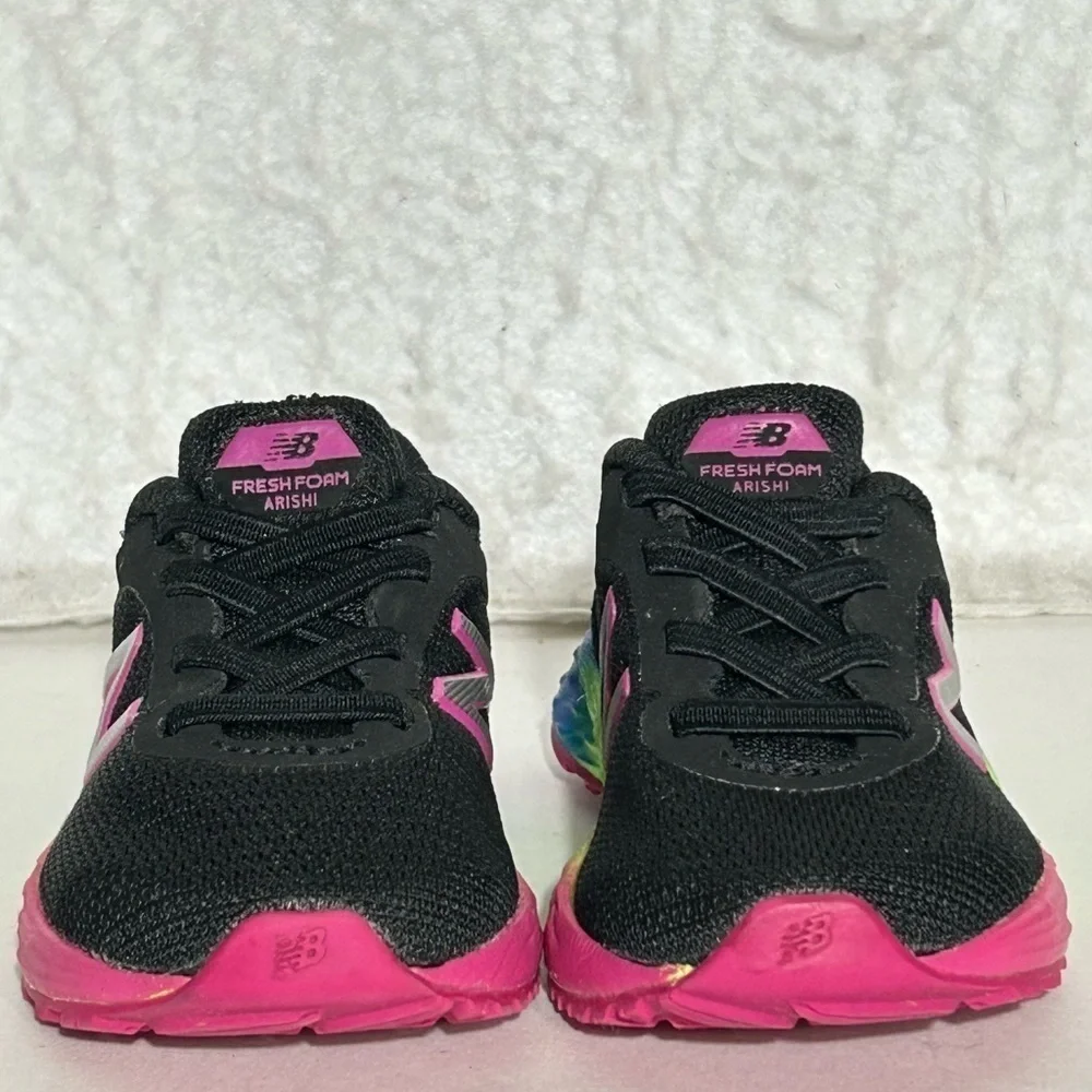 New Balance Baby Black Rainbow Fresh Foam Arishi v2 Athletic Sneakers Shoes SZ 5